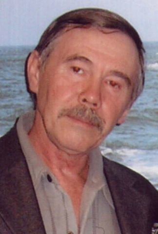 Леонид Васильев