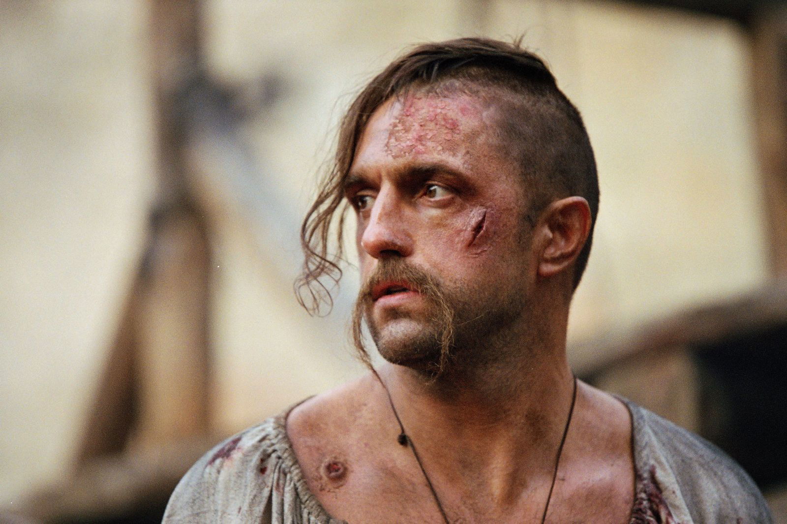 Неизвестно Неизвестно