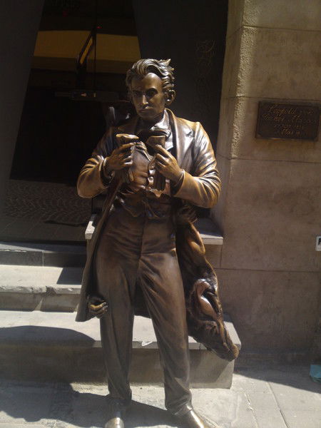 Неизвестно Неизвестно