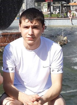 Антон Тутынин