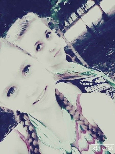 Анна Ларцева