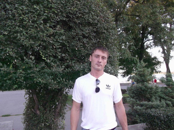 Серый Никишов