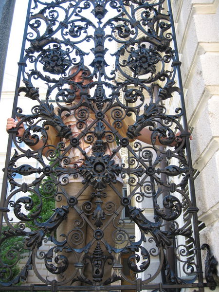 Виктор Остапенко