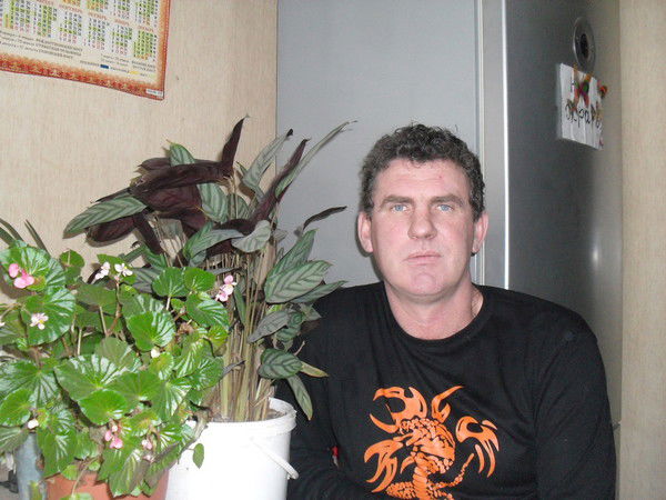 Слава Иванов