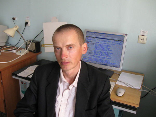 Владимир Титов