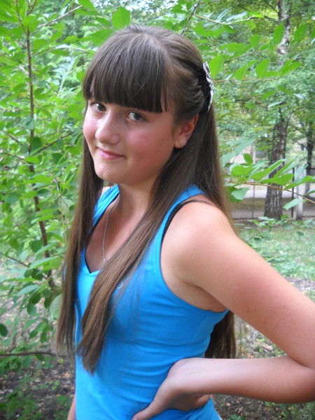 Камила Момот