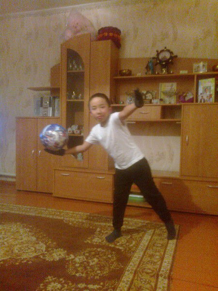 Аскар Айгерим Есеновы