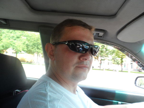 Саша Михайлов