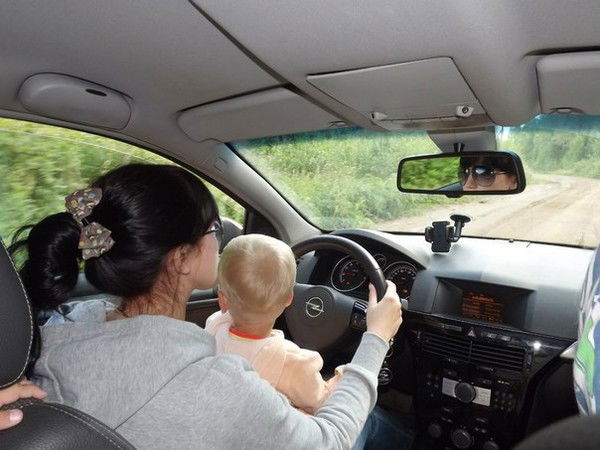 Оленька Ткачева