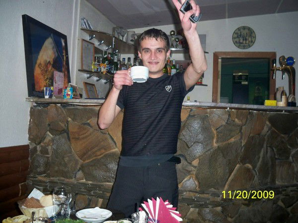 Неизвестно Неизвестно