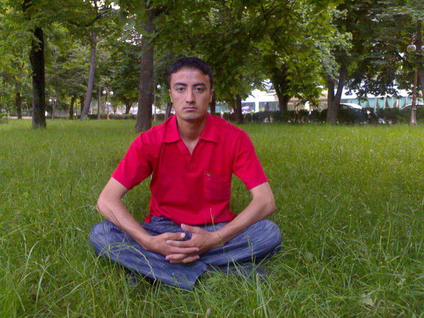 Бобур Абдужалилов