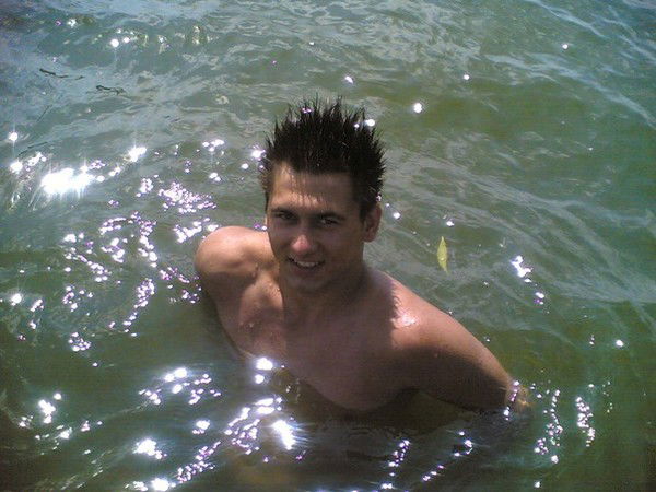 Женя Азамат