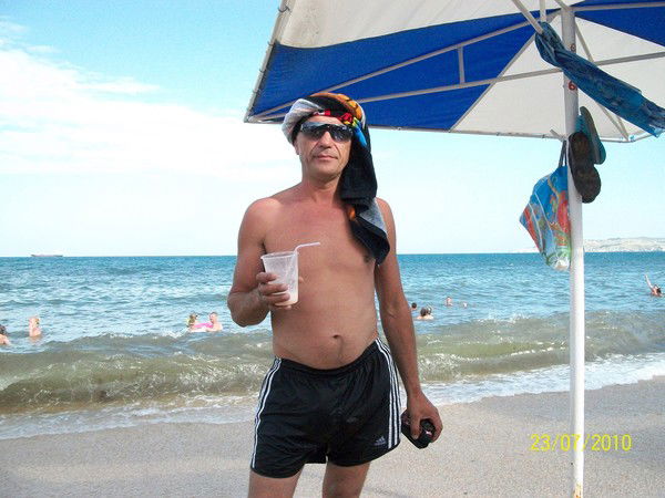 Анатолий Мартынов