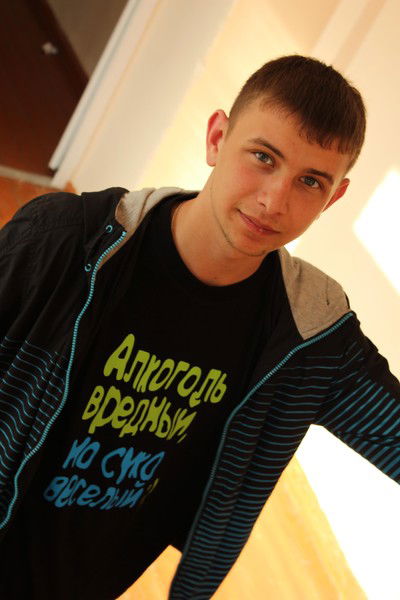 Владислав Бондарев