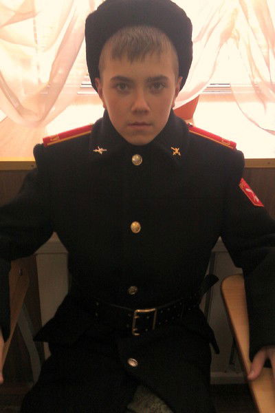 Денис Азанов