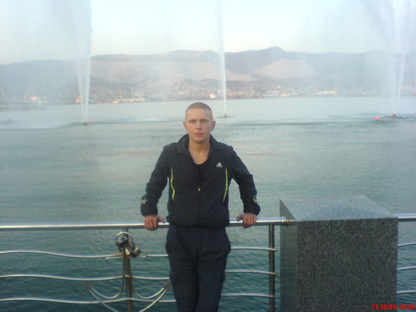 Константин Комаров