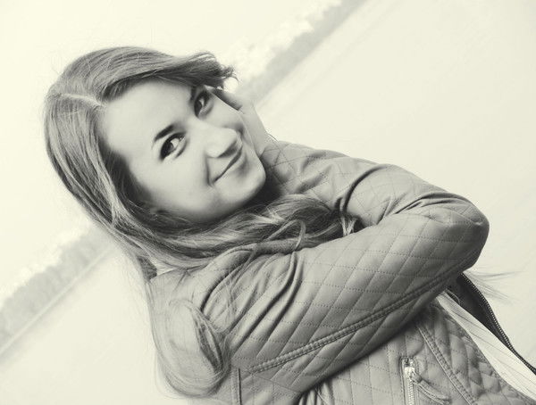 Алена Власенко