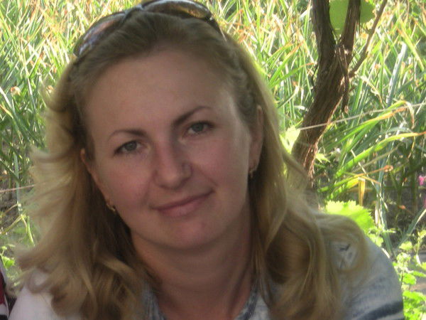 Алена Плужник