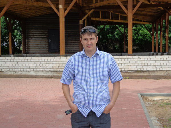 Дмитрий Гущин