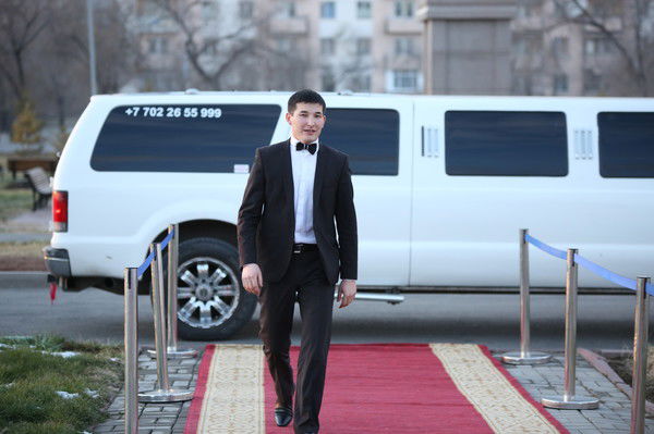 Айбек Онгаров