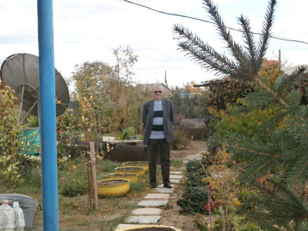 Леонид Парсаев