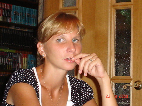 Анастасия Мёдова