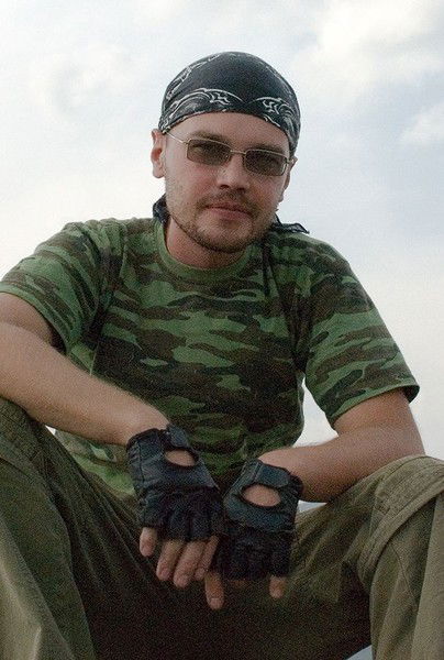 Денис Саксонов