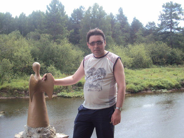 Олег Азанов