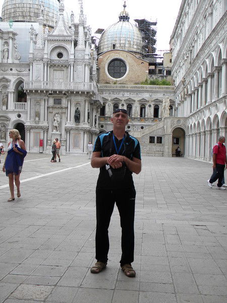 Геннадий Казак