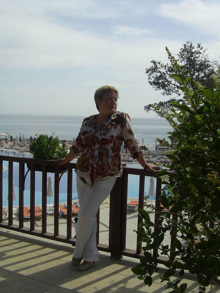 Елена Качанова