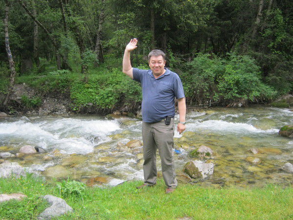 Ербол Мангулов