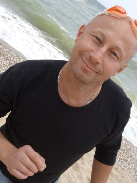 Артур Гуринов