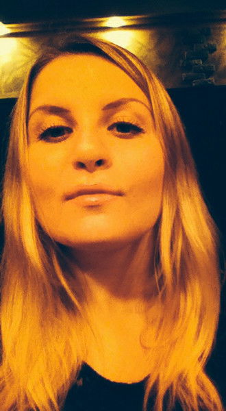 Эля Гусакова