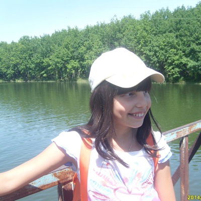 Аня Назарова