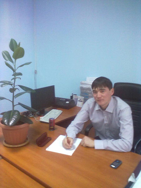 Азамат Гумаров