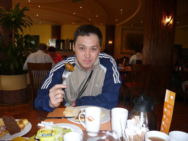 Ерлан Алматов