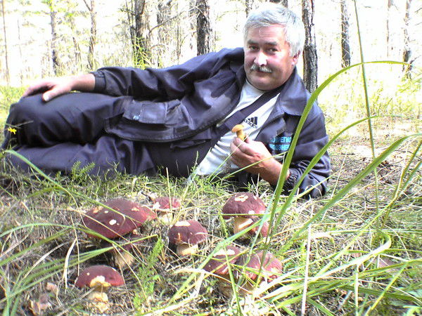 Олег Кузнецов