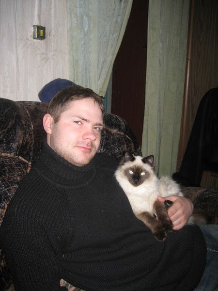 Артем Устинович