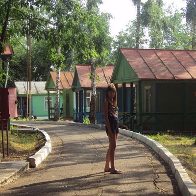 Аня Ипастова