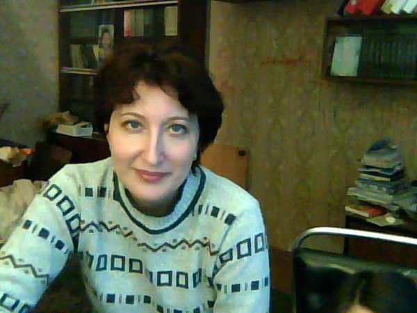 Елена Мостовая