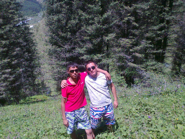 Толик Исаков