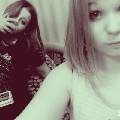 Олечка Счастливая