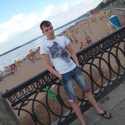 Евгений Тюлин