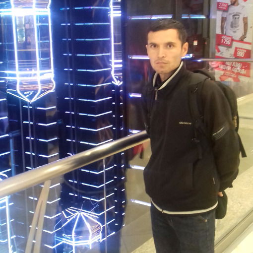 Азизжон Рузиев