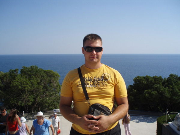 Сергей Пивоваров