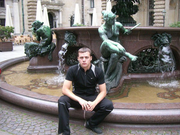 Олег Васильев