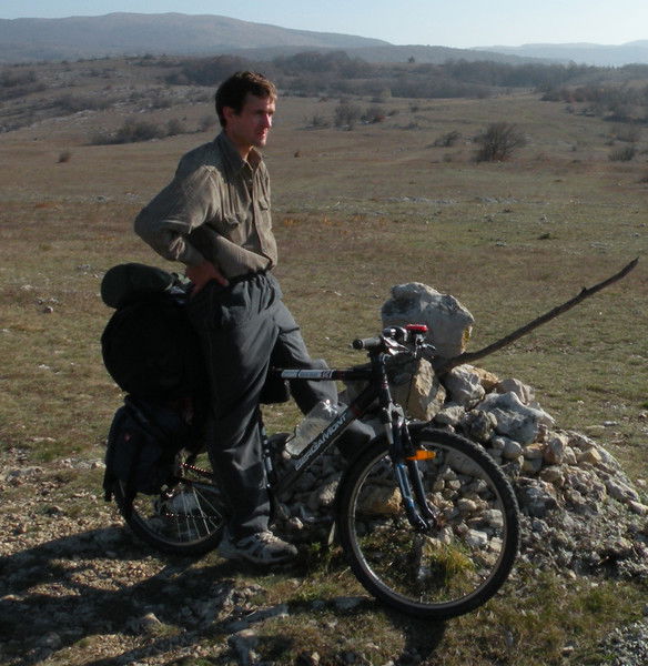 Роман Братковский