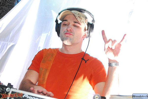 Неизвестно Неизвестно