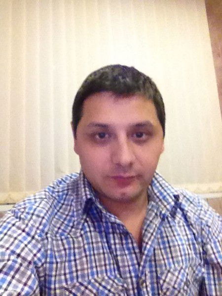 Боб Махмудов