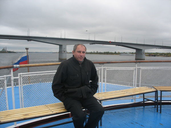 Александр Лихачёв